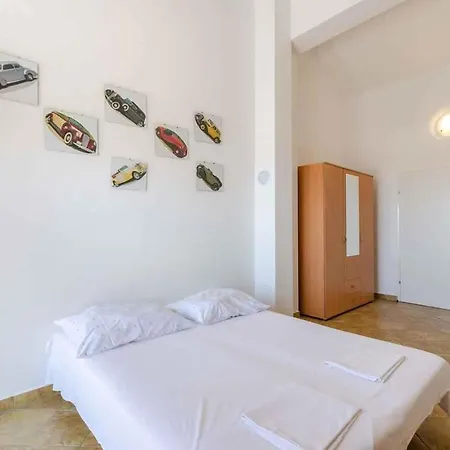 In Crikvenica With One-bedroom 4 *